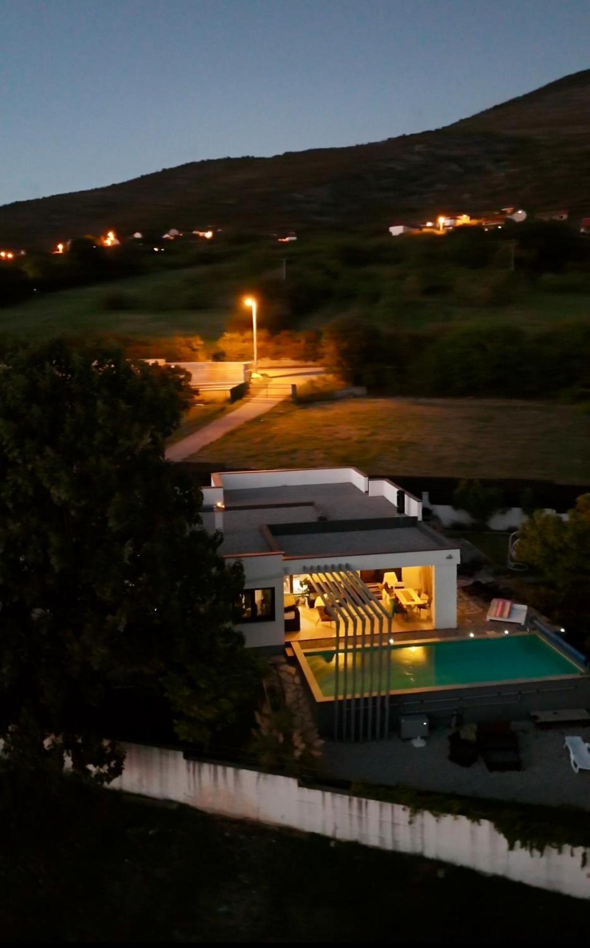 Villa Mona ,Heated Swimming Pool Мостар Екстер'єр фото